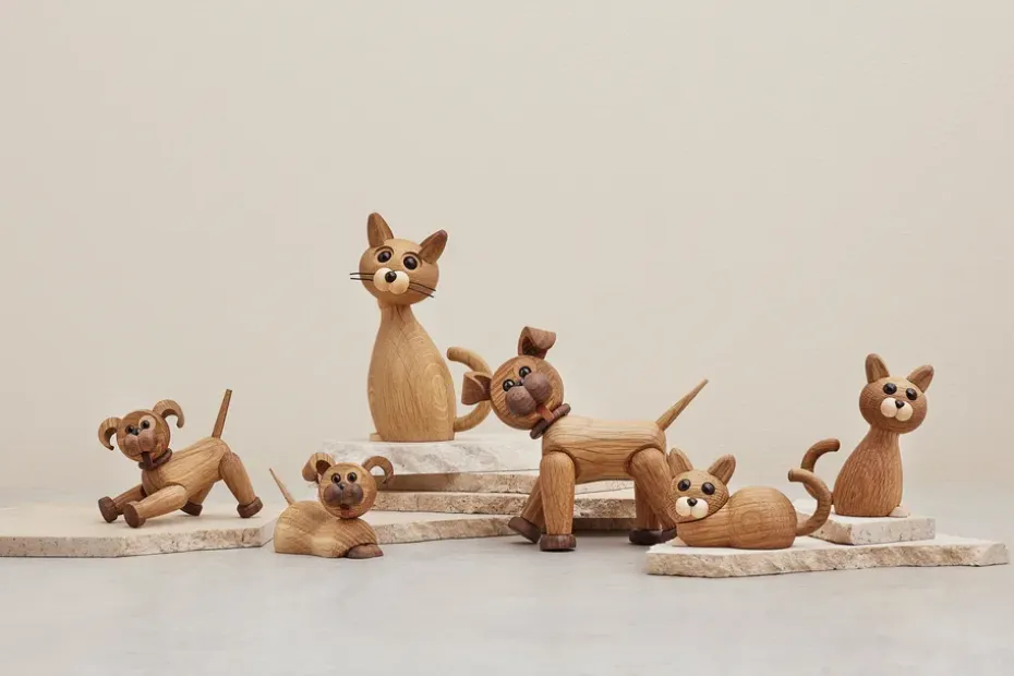 Adorno Happy hund, Roble