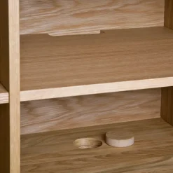 Aparador Moodi 180, Blanco/roble, cuerpo de roble