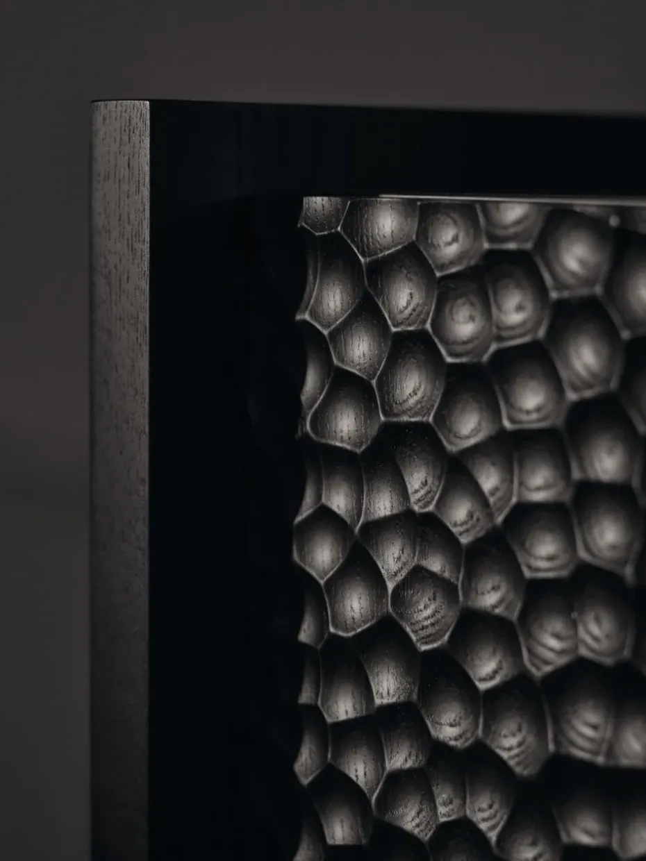 Armario Scarni, Fresno teñido oscuro, 38×40×100 cm