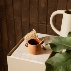 Bandeja de mármol Ferm Living plant box, Beige