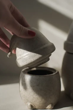 Bol con tapa Eating Santa pequeño, Beige