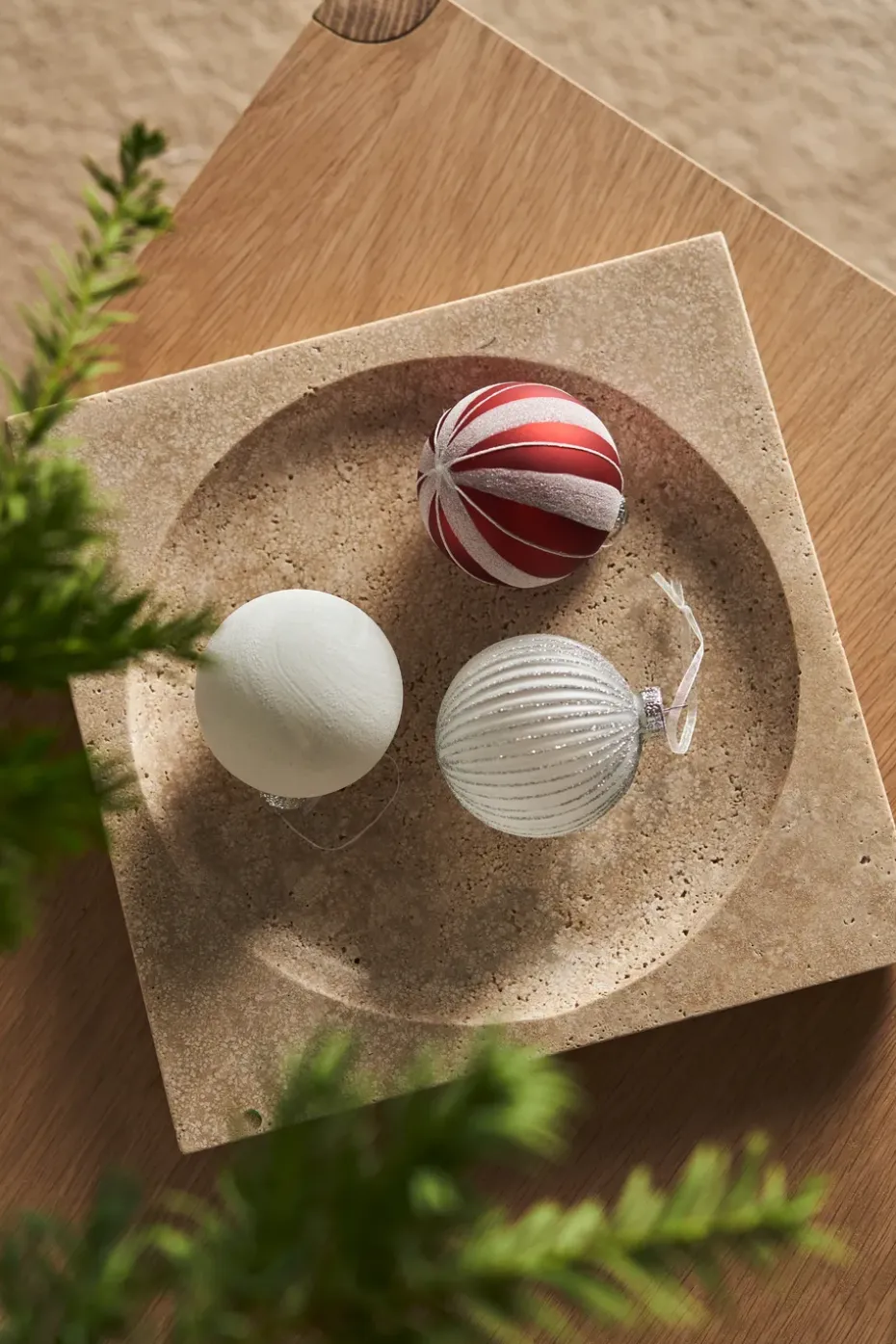 Bolas de Navidad Tradition 6 unidades, Rojo/blanco