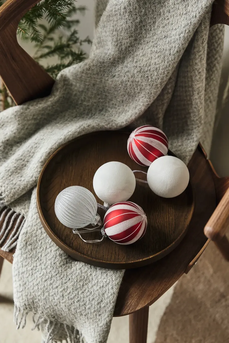 Bolas de Navidad Tradition 6 unidades, Rojo/blanco