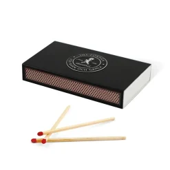 Caja de cerillas Solstickan 30 unidades, Negro