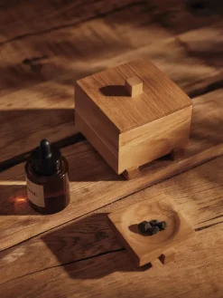 Caja Moku , Roble sin tratar, 10×11×9,5 cm