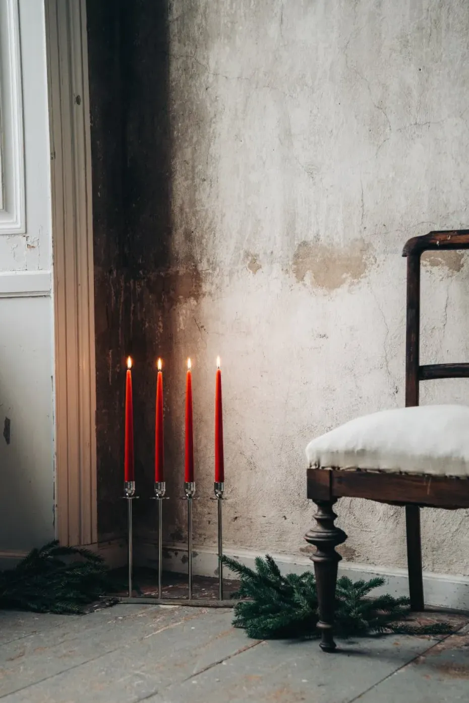 Candelabro Alto, latón niquelado