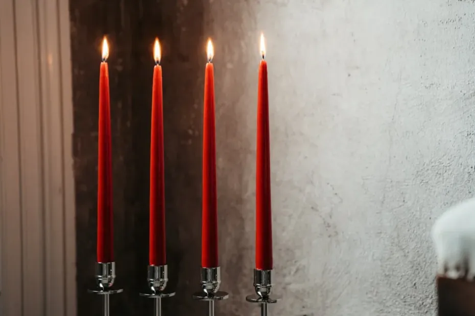 Candelabro Alto, latón niquelado