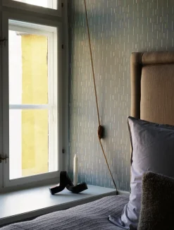 Candelabro Crooked 1, Bronce