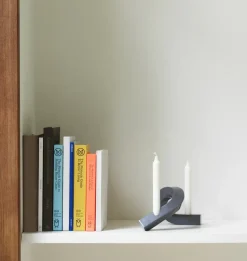 Candelabro Crooked 2, Gris