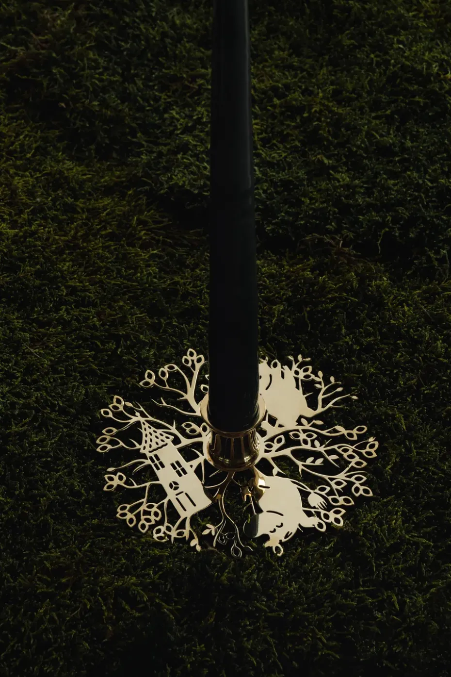 Candelabro Hilke X Mumin No.1, Latón