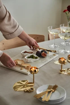 Candelabro Ninfea No.2, Latón