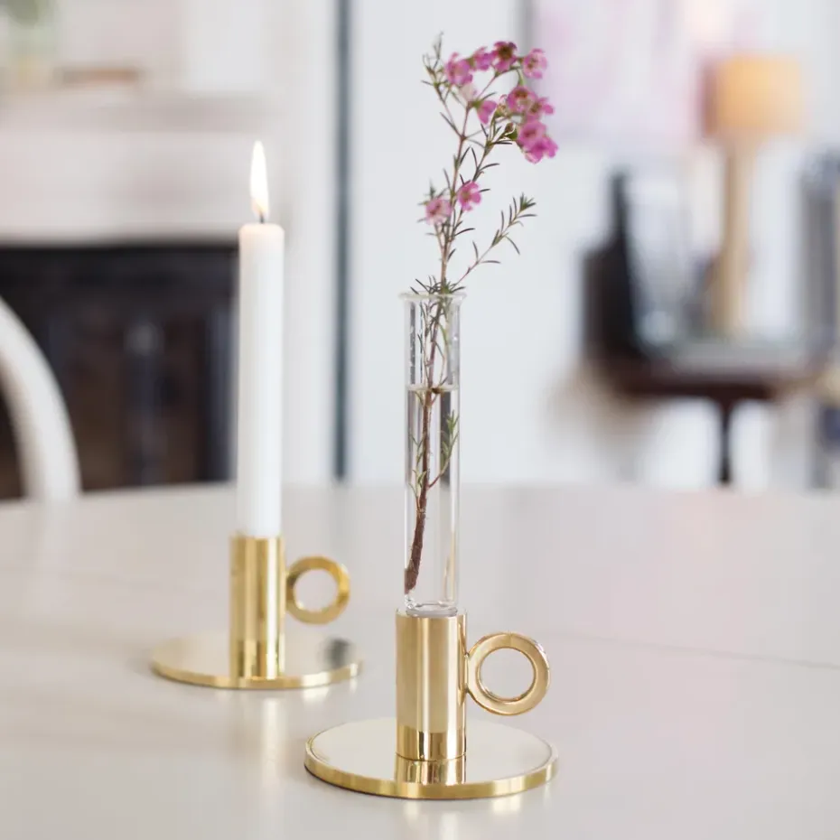 Candelabro Vesper, latón