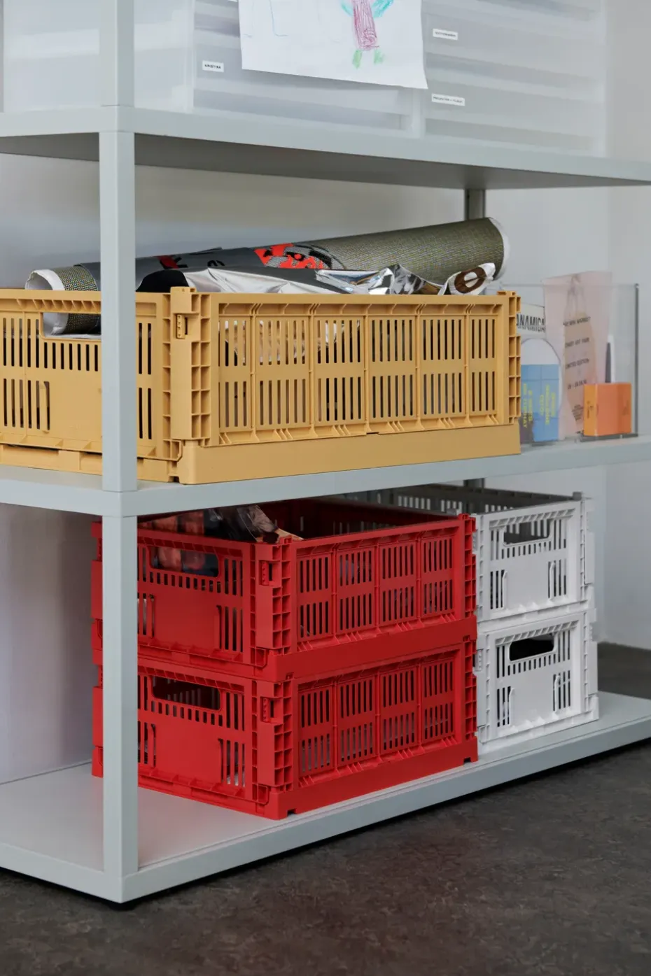 Cesta Colour Crate M 26,5x34,5 cm, Red
