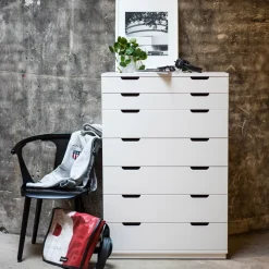 Cómoda Aoko de 7 cajones, Lacado blanco