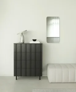 Cómoda Rib dresser 4 cajones, Soft Black