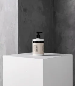 Crema de manos Humdakin 300 ml, Chamomile & sea buckthorn