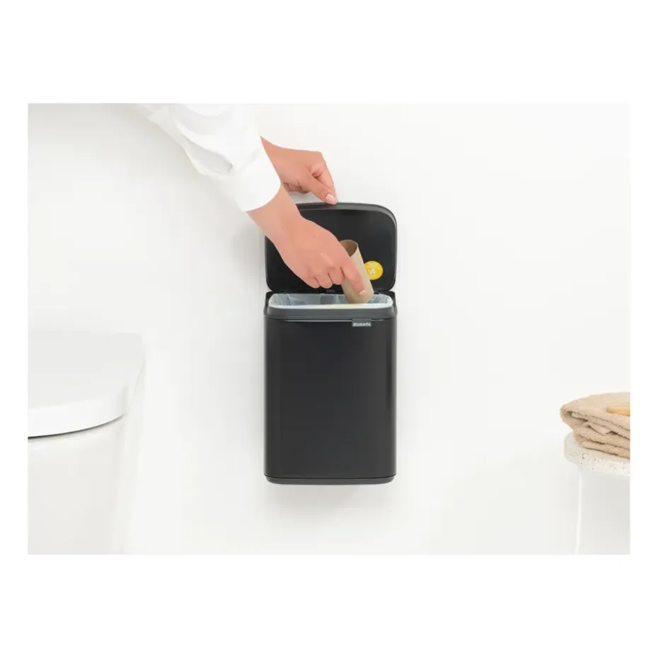 Cubo de basura Bo 4 L, Negro mate
