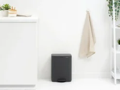 Cubo de basura con pedal Bo 12 L, Mineral Infinite Grey