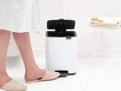 Cubo de basura con pedal Bo 7 L, Blanco