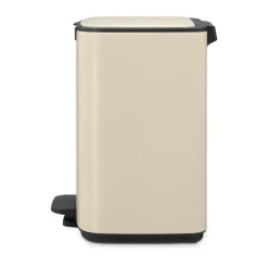 Cubo de basura con pedal Bo 7 L, Beige suave