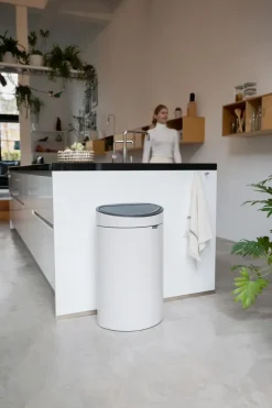 Cubo de basura Touch Bin 40 L, Soft Beige