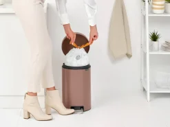 Cubo de pedal newIcon 12L, Satin Taupe