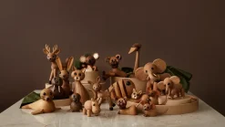 Decoración hipopótamo Flora, Roble-fresno