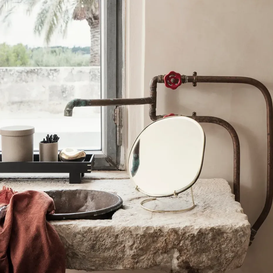 Espejo de mesa Pond, Latón