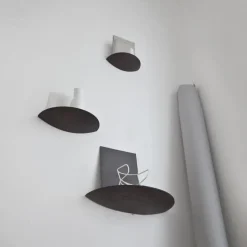 Estante Gridy Fungi roble oscuro, mediano