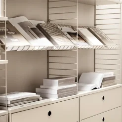 Estante para reistero String metálico, Beige