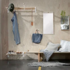 Estante sombrerero o zapatero Nostalgi, Negro, base de aluminio