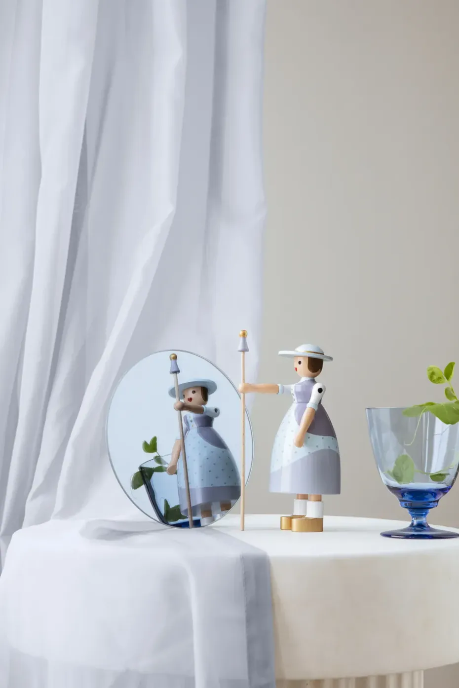 Figura Kay Bojesen pastora, azul claro