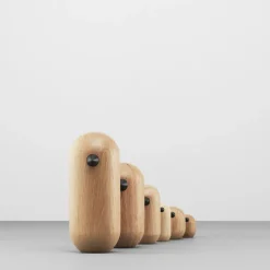 Figura Little Bird, roble, 7 cm