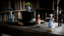 Figura The Little Match Girl, Haya