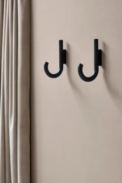 Gancho Hook 19 cm, Roble teñido de negro-negro