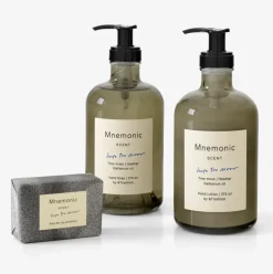 Jabón de manos Mnemonic MNC1 375 ml, Into the moor