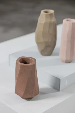 Jarrón Art Piece Nuki C, Clay