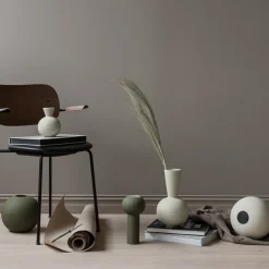 Jarrón Ball olive, 20 cm