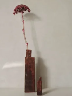 Jarrón Koa H40, Red brown