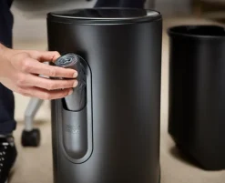 Joseph Joseph Arc cubo de pedal 10 L, Carbon black