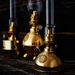 Lámpara de parafina Nattlampan, latón