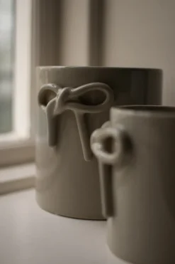 Maceta Bow Ø14 cm, Shiny mole