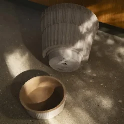 Maceta con plato Atlas raw, Grey, Ø25 cm