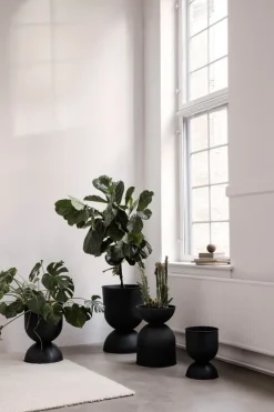 Maceta Hourglass extra small Ø21 cm, negro-gris oscuro