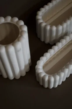 Maceta ovalada Mist pequeña 35 cm, White