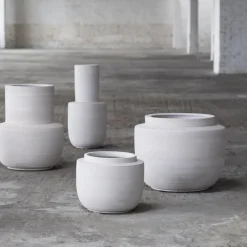 Maceta Volumes, h24 Ø28,5 cm