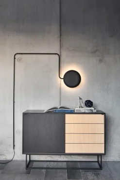 Mesa auxiliar Virka, alto 120 cm, Negro - roble