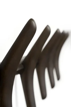 Percha PI 70 cm, Caoba teñida de marrón oscuro