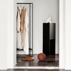 Perchero Grid, Black