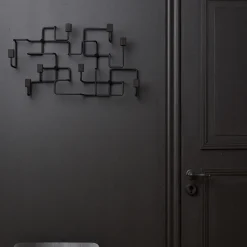 Perchero Underground, Negro-roble teñido de negro